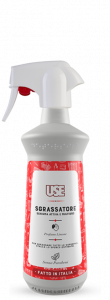 Use Sgrassatore Schiuma Attiva E Multiuso con trigger 500 ml.